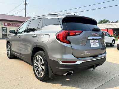 2018 GMC Terrain, $18900. Photo 4