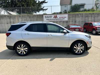 2022 Chevrolet Equinox, $21900. Photo 1