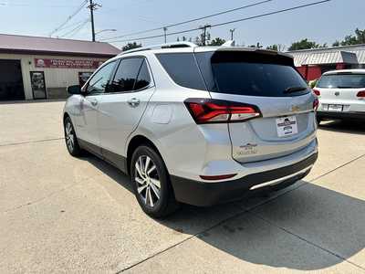 2022 Chevrolet Equinox, $21900. Photo 4