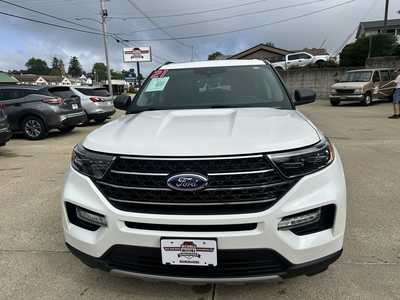 2021 Ford Explorer, $25900. Photo 7
