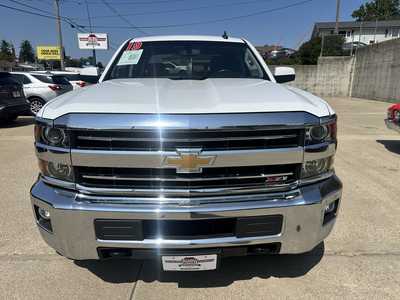 2019 Chevrolet 2500 Crew Cab, $28900. Photo 7