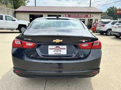 2023 Chevrolet Malibu, $17900. Photo 3