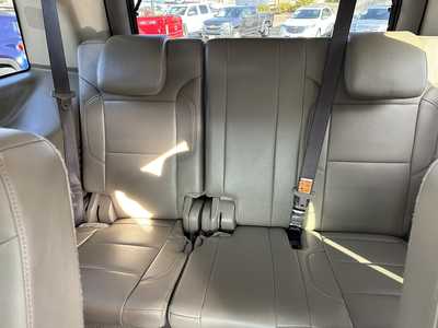 2020 Chevrolet Tahoe, $29500. Photo 12