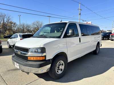 2014 Chevrolet Van,Passenger, $14500. Photo 6