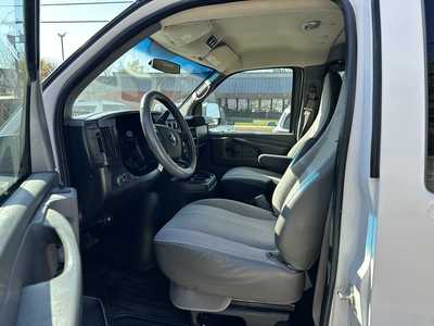 2014 Chevrolet Van,Passenger, $14500. Photo 9
