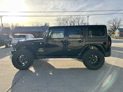 2012 Jeep Wrangler Unlimited, $13900. Photo 5