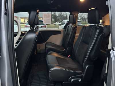 2019 Dodge Caravan, Grand, $8900. Photo 10