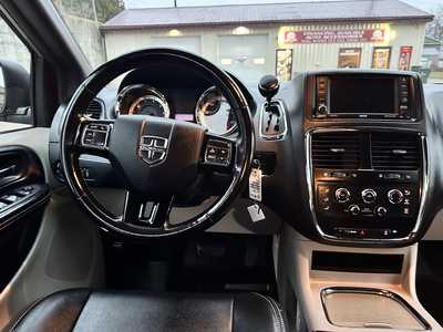 2019 Dodge Caravan, Grand, $8900. Photo 12