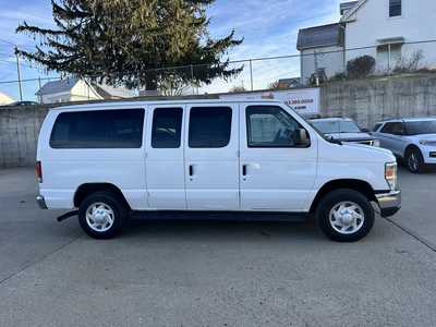 2012 Ford E-Series Econoline Wagon