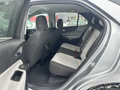 2023 Chevrolet Equinox, $19900. Photo 10