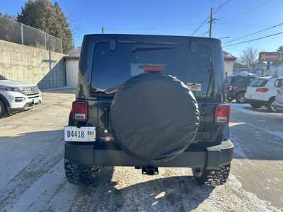 2017 Jeep Wrangler Unlimited, $23900. Photo 3