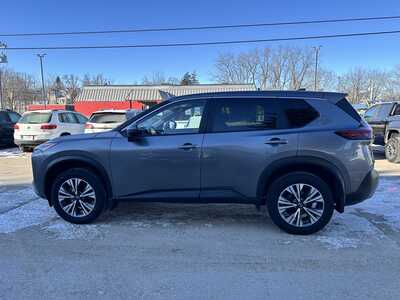 2023 Nissan Rogue, $22500. Photo 5