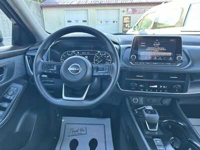 2023 Nissan Rogue, $22500. Photo 11