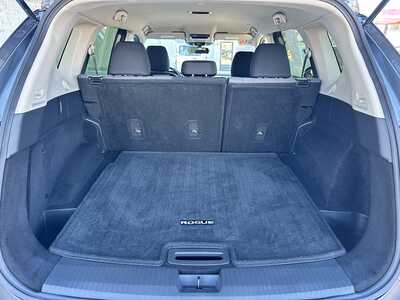 2023 Nissan Rogue, $22500. Photo 12