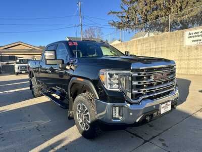 2023 GMC 2500 Crew Cab, $38900. Photo 8