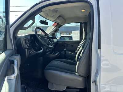 2019 GMC Van,Cargo, $17900. Photo 9