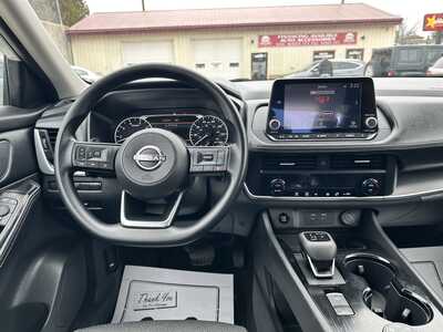 2024 Nissan Rogue, $19900. Photo 11