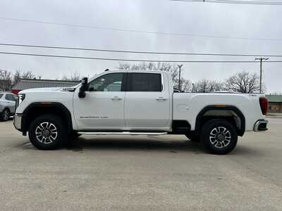 2024 GMC 2500 Crew Cab, $47900. Photo 5