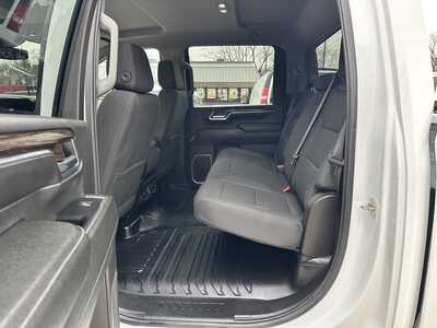 2024 GMC 2500 Crew Cab, $47900. Photo 10