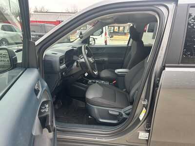 2023 Ford Maverick, $23900. Photo 9