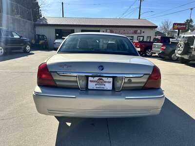 2010 Mercury Grand Marquis, $8900. Photo 3