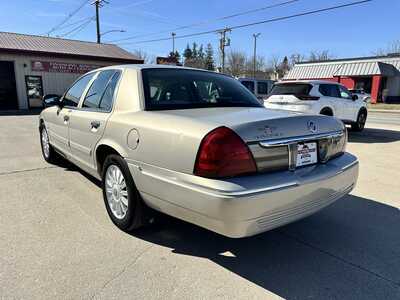 2010 Mercury Grand Marquis, $8900. Photo 4