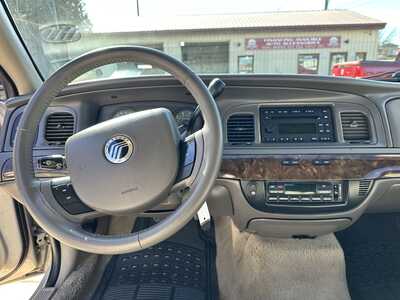 2010 Mercury Grand Marquis, $8900. Photo 11