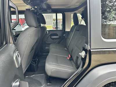 2018 Jeep Wrangler Unlimited, $17900. Photo 10