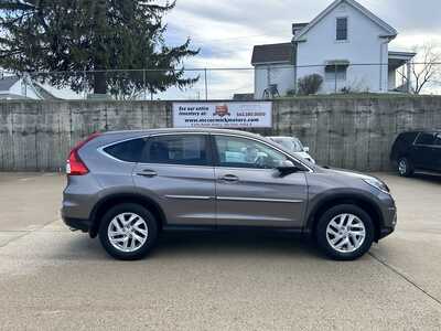 2015 Honda CR-V, $8900. Photo 1