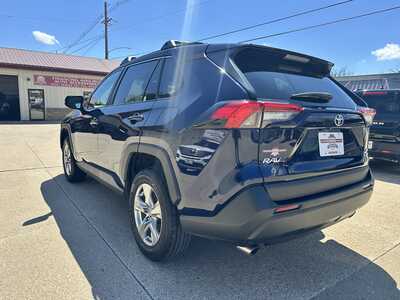 2023 Toyota RAV4, $28900. Photo 4