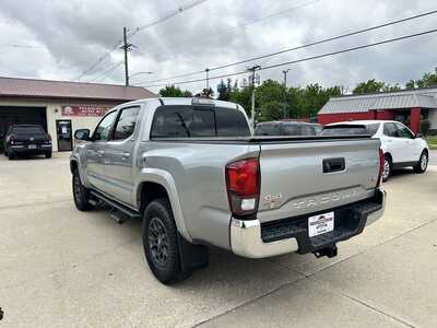 2018 Toyota Tacoma, $28500. Photo 4