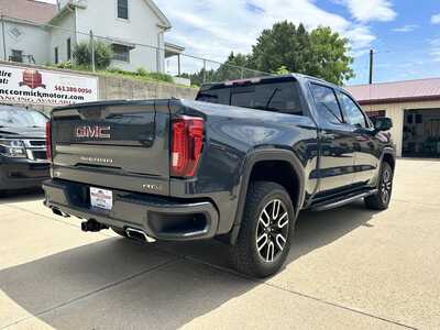 2021 GMC 1500 Crew Cab, $31900. Photo 2