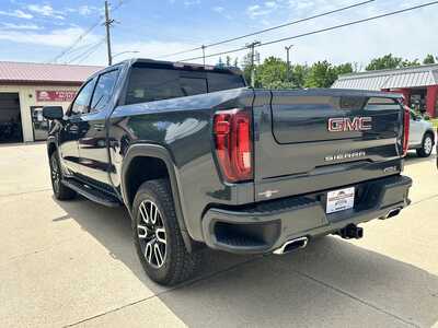 2021 GMC 1500 Crew Cab, $31900. Photo 4
