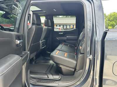 2021 GMC 1500 Crew Cab, $31900. Photo 10