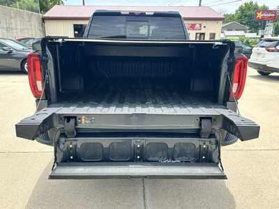 2021 GMC 1500 Crew Cab, $31900. Photo 12
