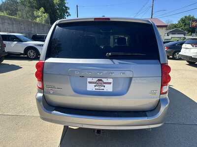 2015 Dodge Caravan, Grand, $5900. Photo 3