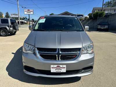 2015 Dodge Caravan, Grand, $5900. Photo 7