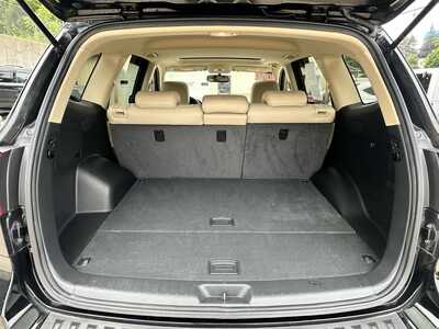 2009 Hyundai Santa Fe, $11900. Photo 12