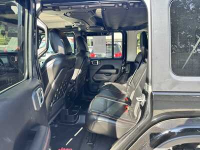 2019 Jeep Wrangler Unlimited, $25900. Photo 10