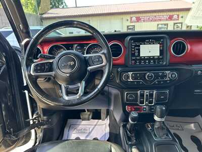 2019 Jeep Wrangler Unlimited, $25900. Photo 11