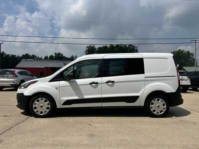 2022 Ford Transit Connect, $15900. Photo 5