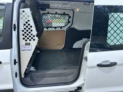 2022 Ford Transit Connect, $15900. Photo 10