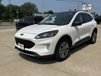 2021 Ford Escape, $19500. Photo 6