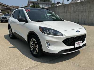2021 Ford Escape, $19500. Photo 8