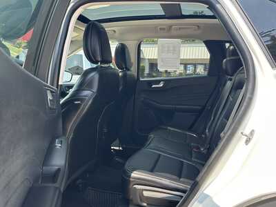 2021 Ford Escape, $19500. Photo 10