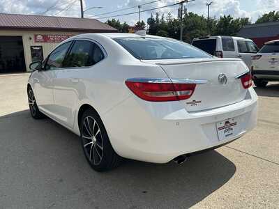 2017 Buick Verano, $7900. Photo 4