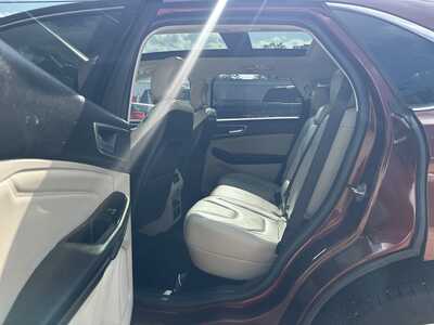 2015 Ford Edge, $8900. Photo 10