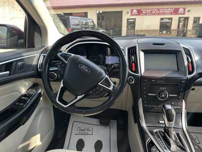 2015 Ford Edge, $8900. Photo 11