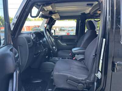 2014 Jeep Wrangler Unlimited, $14900. Photo 9
