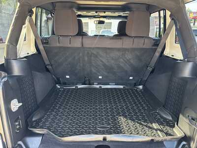 2014 Jeep Wrangler Unlimited, $14900. Photo 12